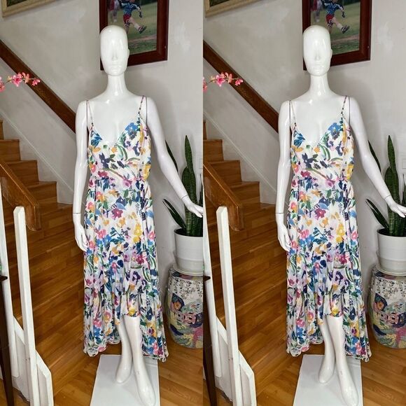 Bhldn x Fame and Partners Nico V-Neck Floral Wrap - Picture 3 of 4